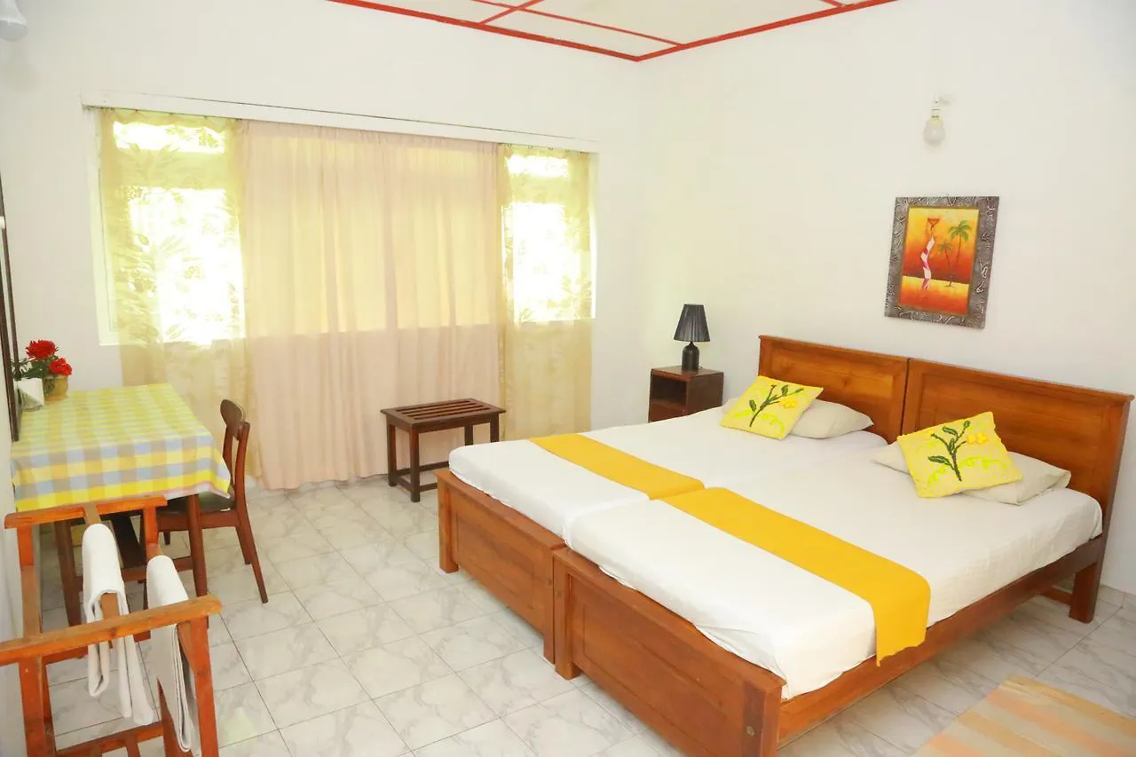 Ranveli Beach Resort Dehiwala-Mount Lavinia
