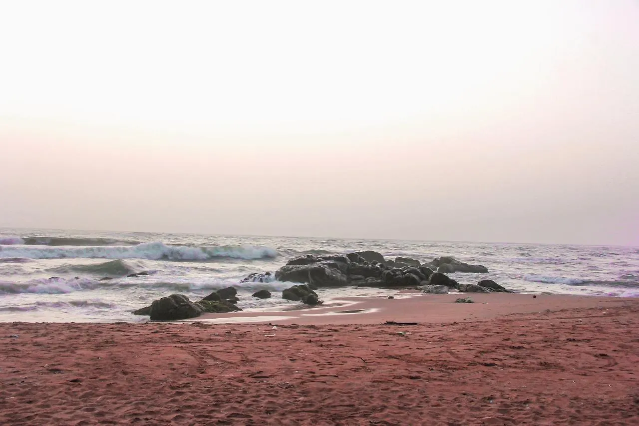 Ranveli Beach Resort Dehiwala-Mount Lavinia Hotel